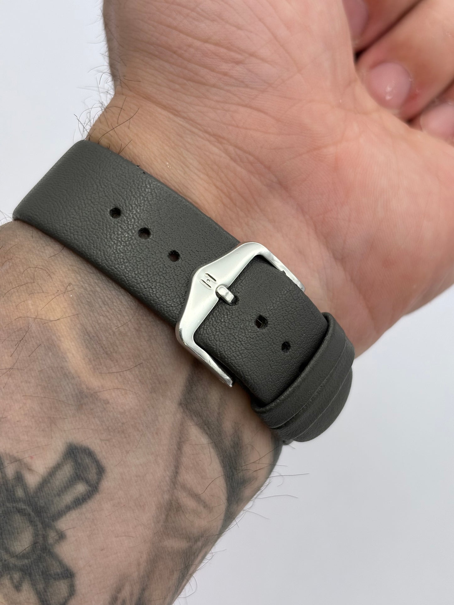 Longines Presence L4.720.4 Quartz men’s watch