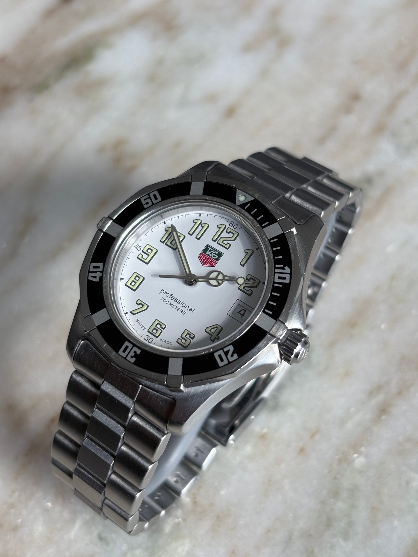 Tag Heuer 2000 WM1111 38mm full size Men’s Watch