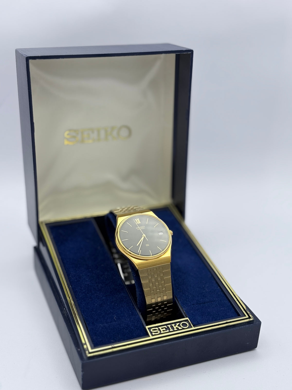 Seiko Quartz men’s vintage watch New Old Stock.