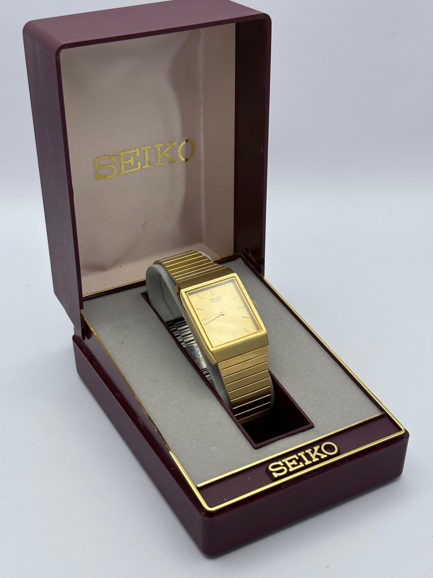 Seiko Tank ref: 6530-5420 men’s watch 1984