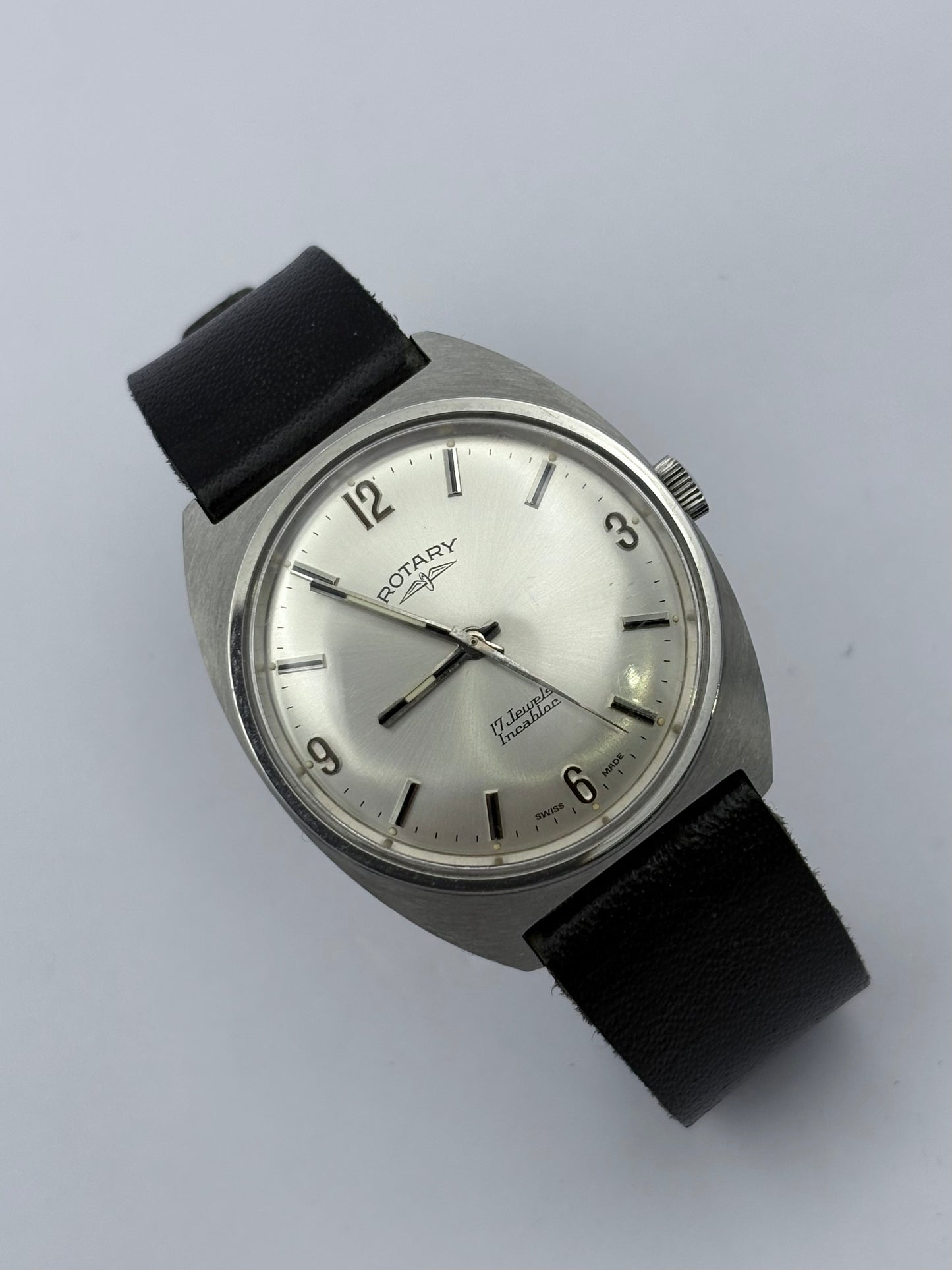 Rotary manual wind 17 jewels vintage men’s watch
