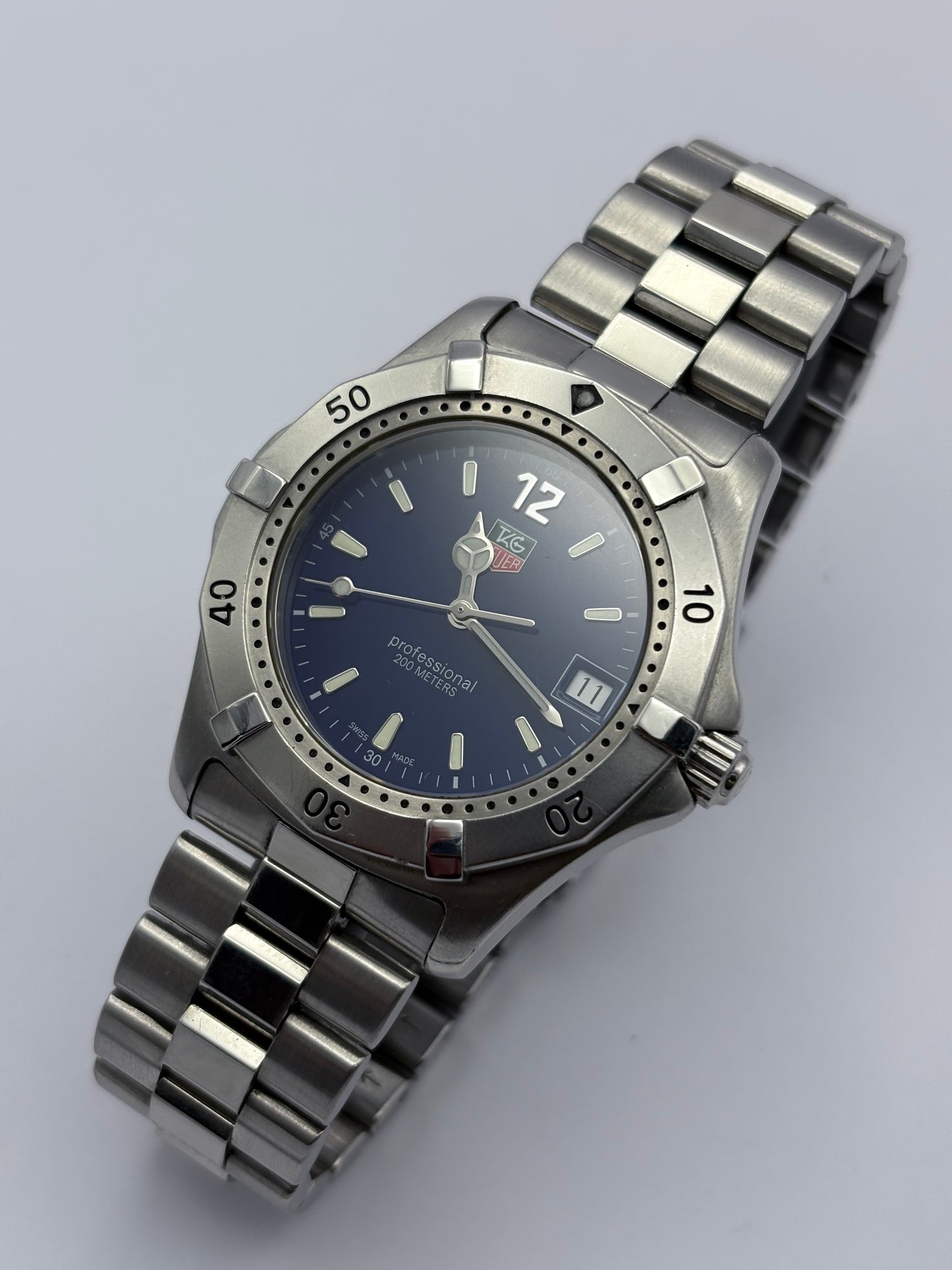Tag Heuer 2000 WK1113-1 Quartz Men’s Watch