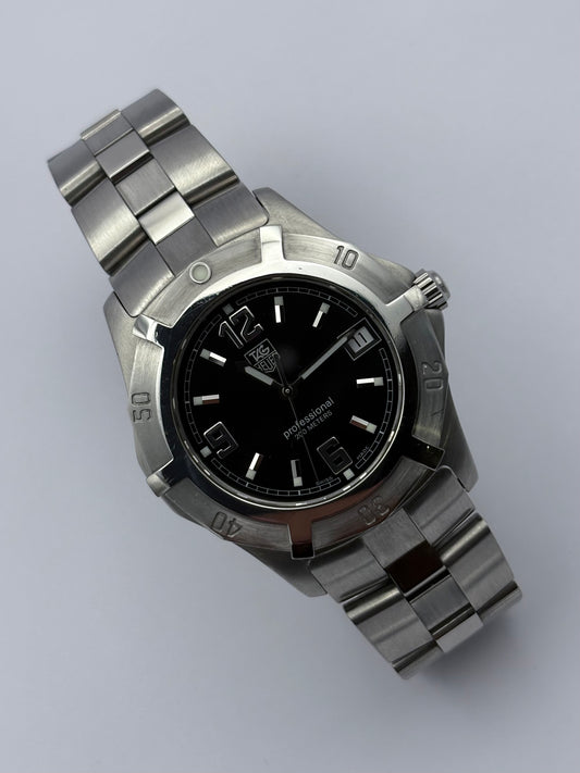 Tag Heuer 2000 Exclusive 38mm men’s quartz watch