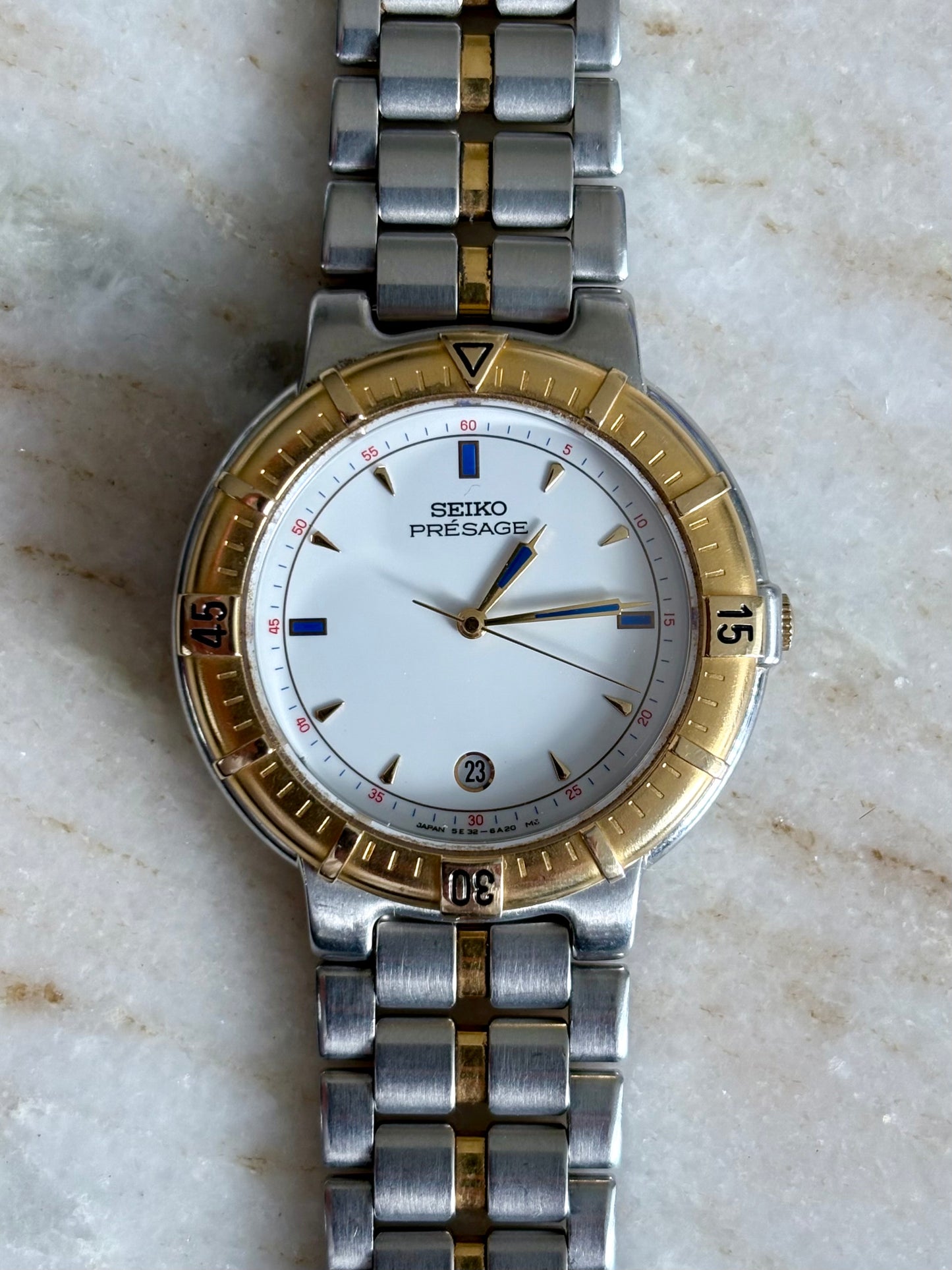Seiko Présage Quartz: 1990 Vintage men’s watch
