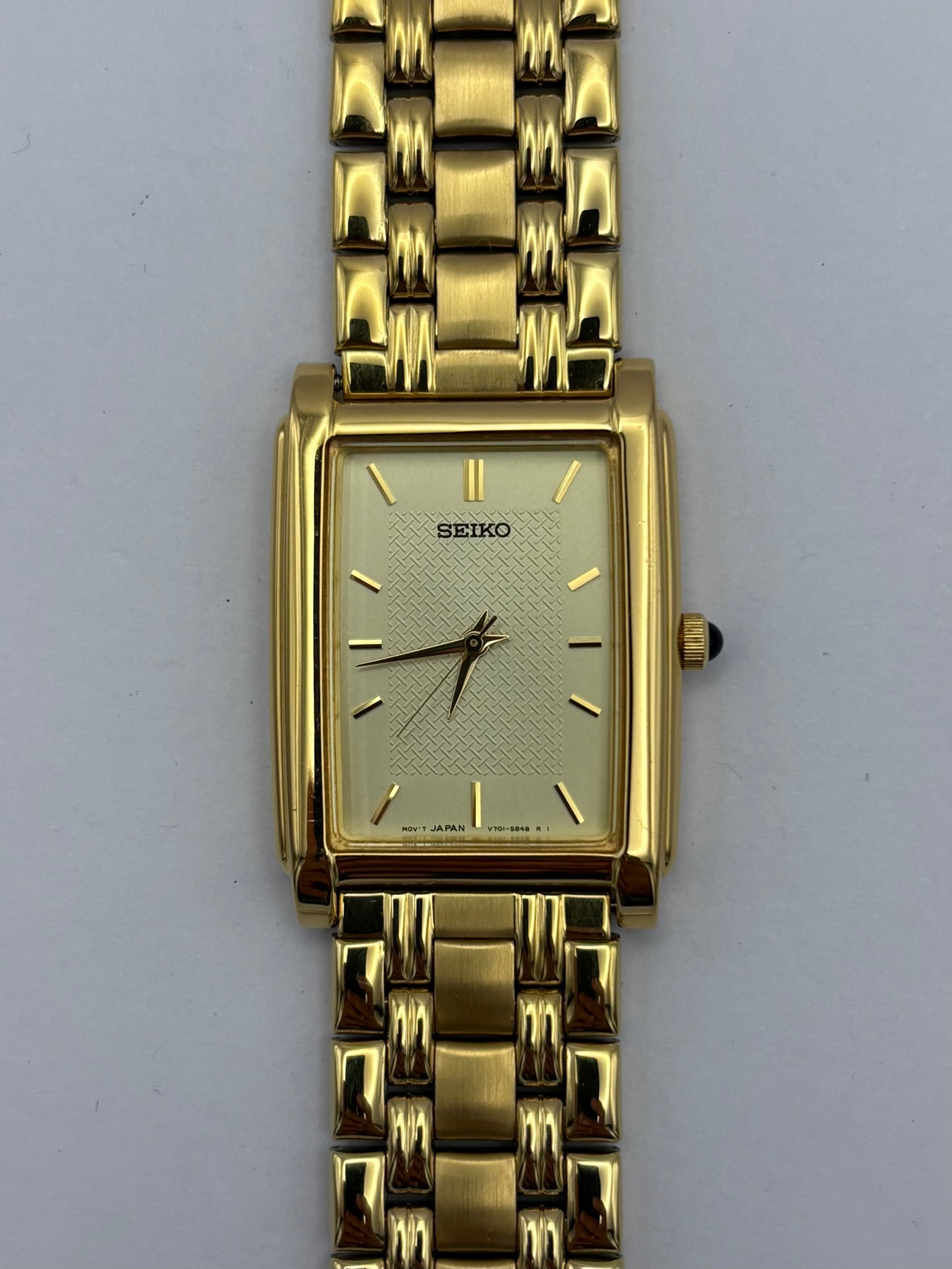 Seiko Tank Quartz V701-5E49 Men’s/Unisex Watch 1993