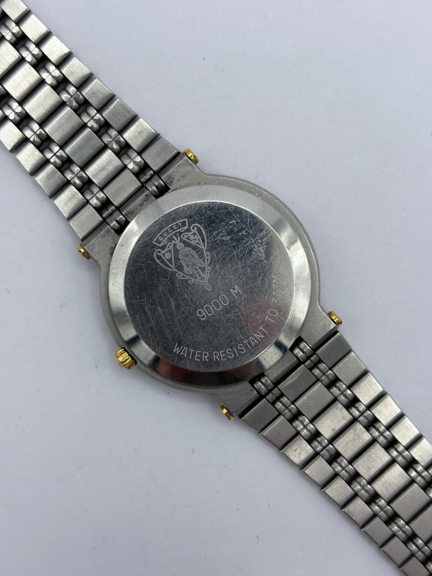 Gucci 9000M 1990s vintage men’s/Unisex watch