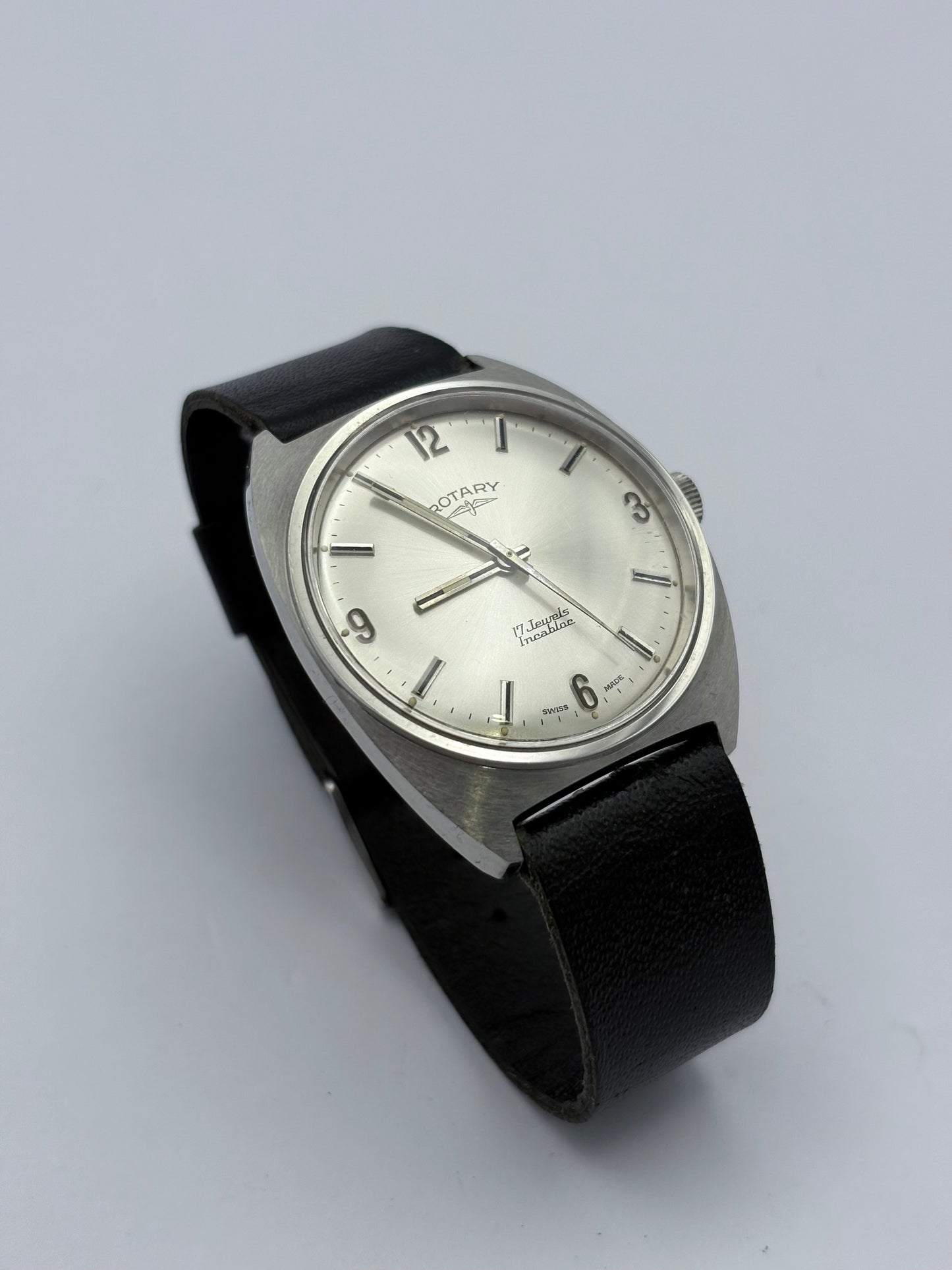 Rotary manual wind 17 jewels vintage men’s watch
