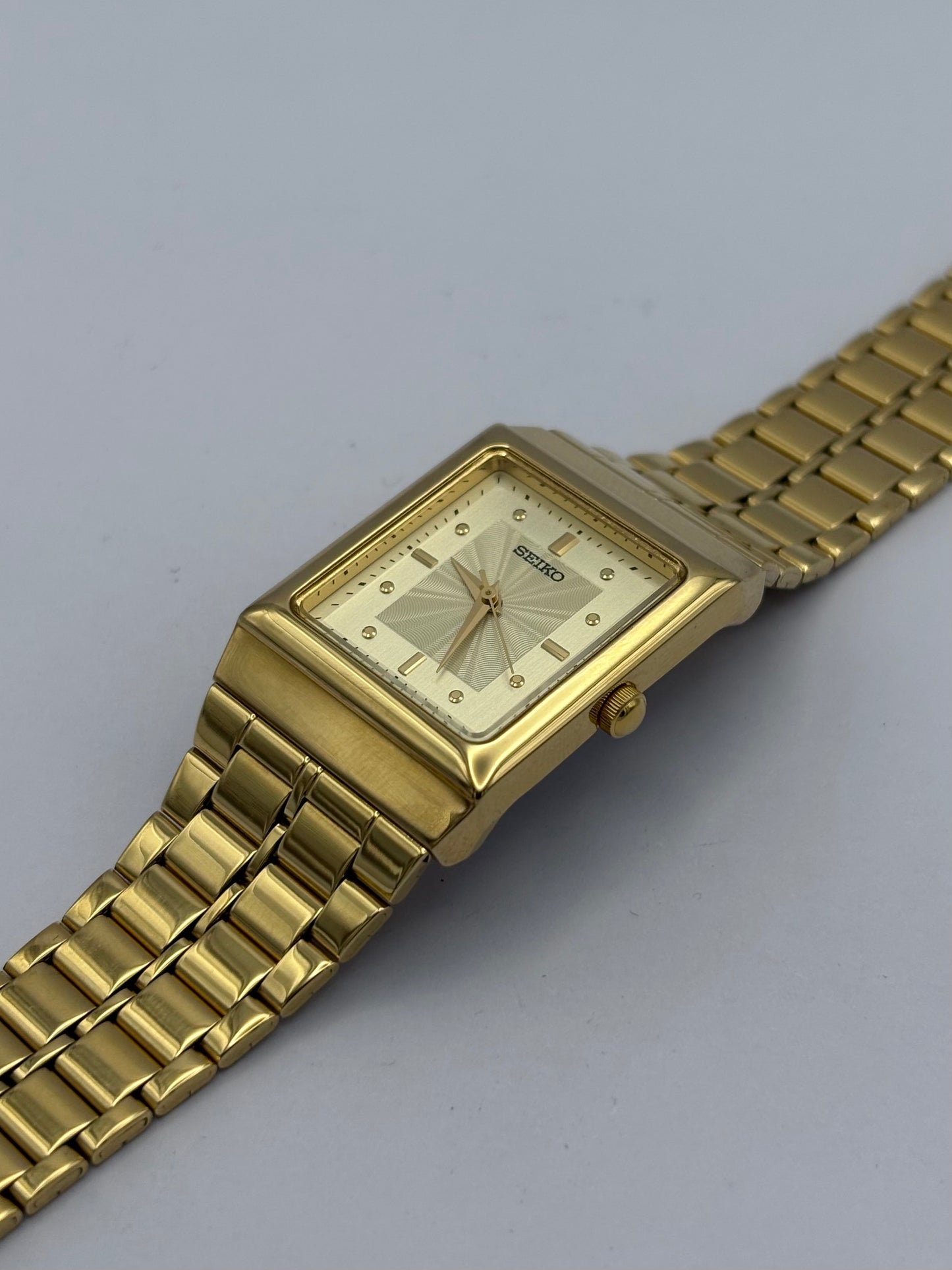 Seiko Tank 1999 Quartz men’s watch Ref: V701-5250