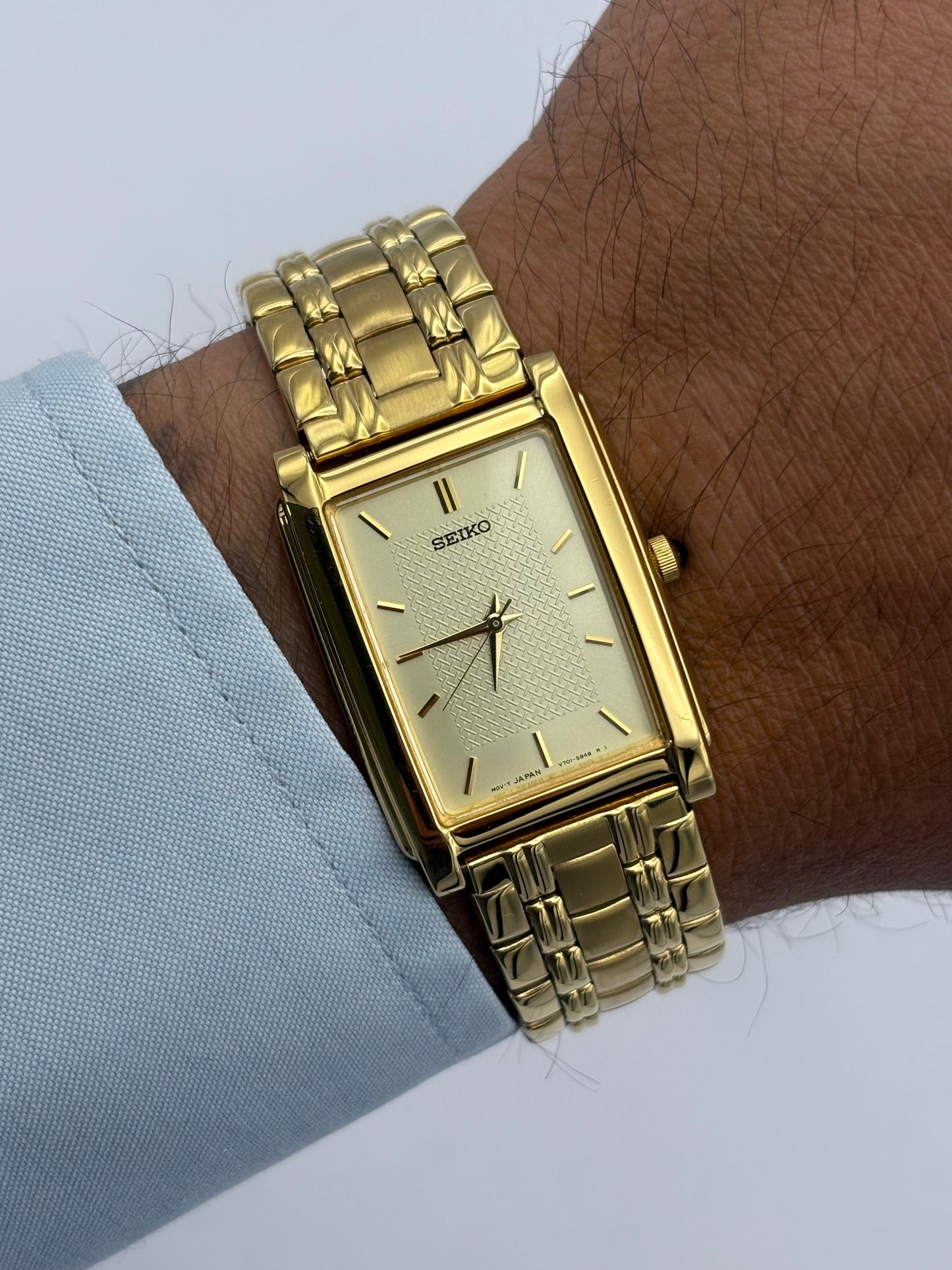Seiko Tank Quartz V701-5E49 Men’s/Unisex Watch 1993