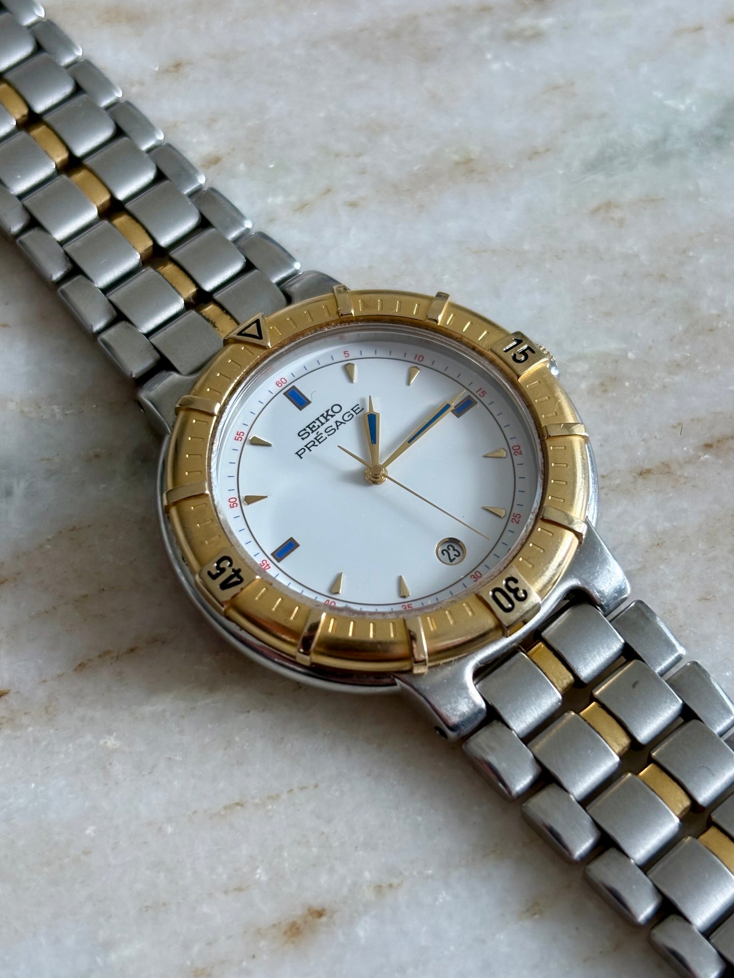 Seiko Présage Quartz: 1990 Vintage men’s watch