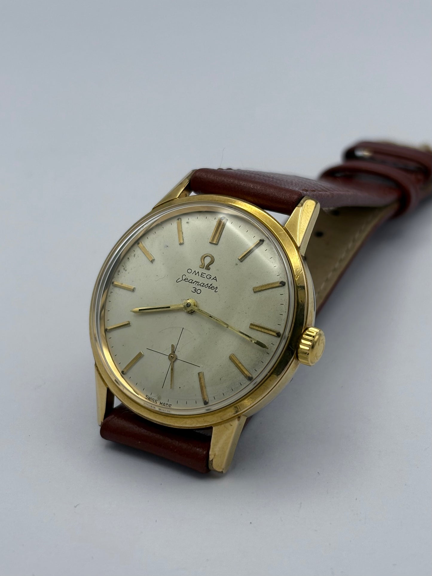 Omega Seamaster 30 1960s Vintage Men’s Watch Manual Wind.