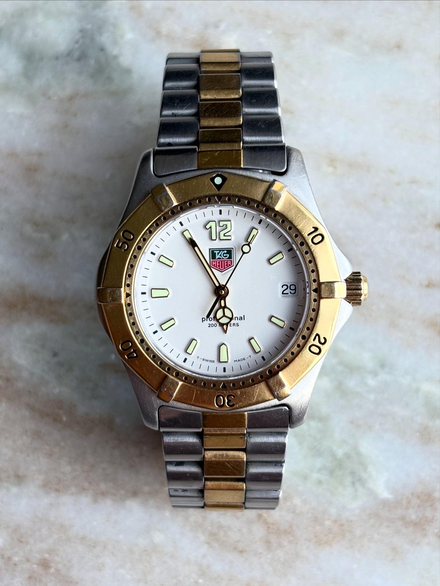 Tag Heuer 2000 WK1120 Quartz men’s watch 38mm