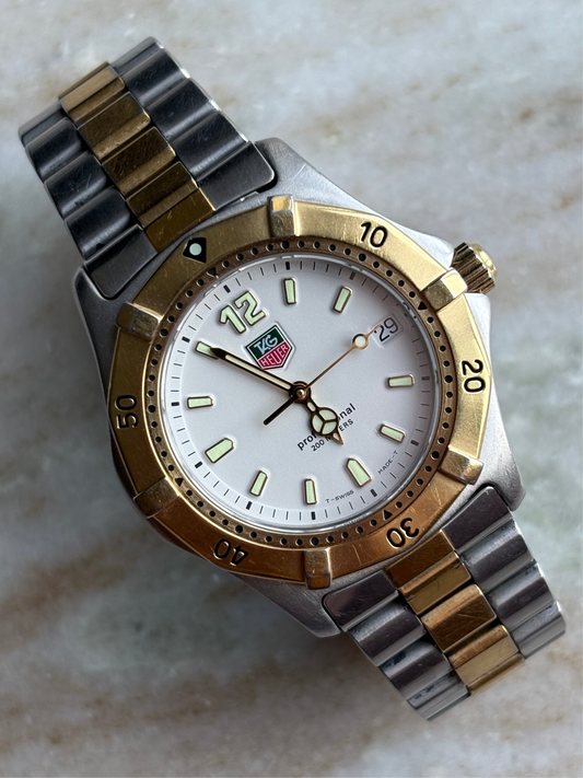 Tag Heuer 2000 WK1120 Quartz men’s watch 38mm