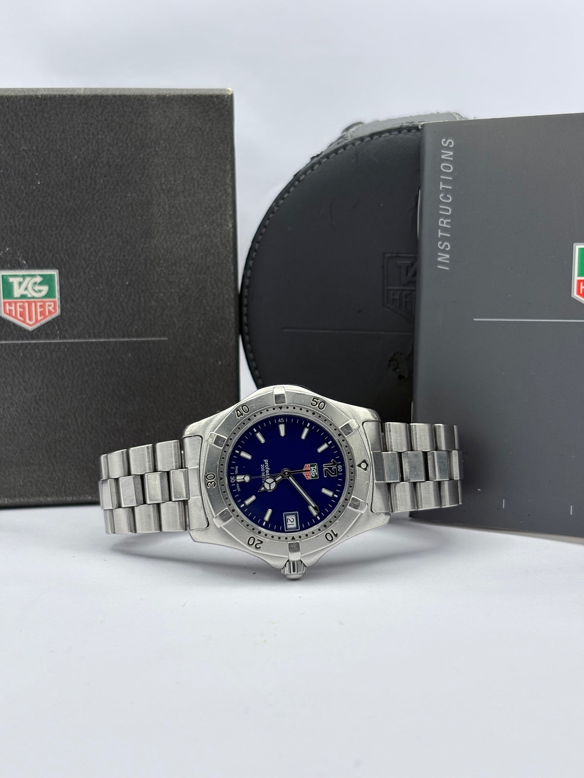 Tag Heuer 2000 WK1113 Quartz men’s watch