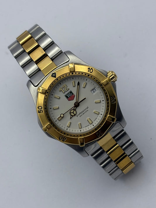 Tag Heuer 2000 mid size 35mm quartz men’s/unisex watch