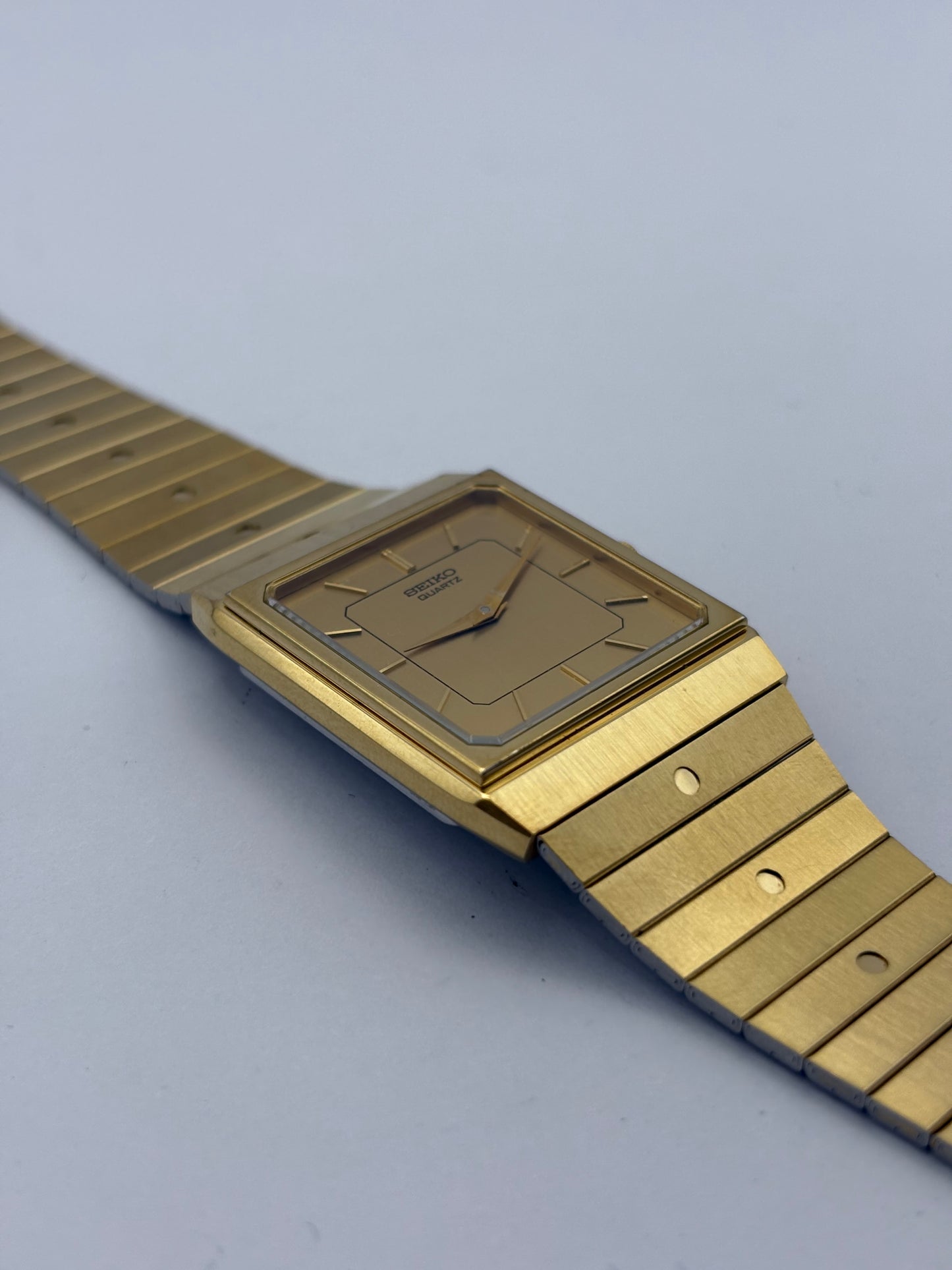 Seiko Tank 1982 Vintage Men’s Watch