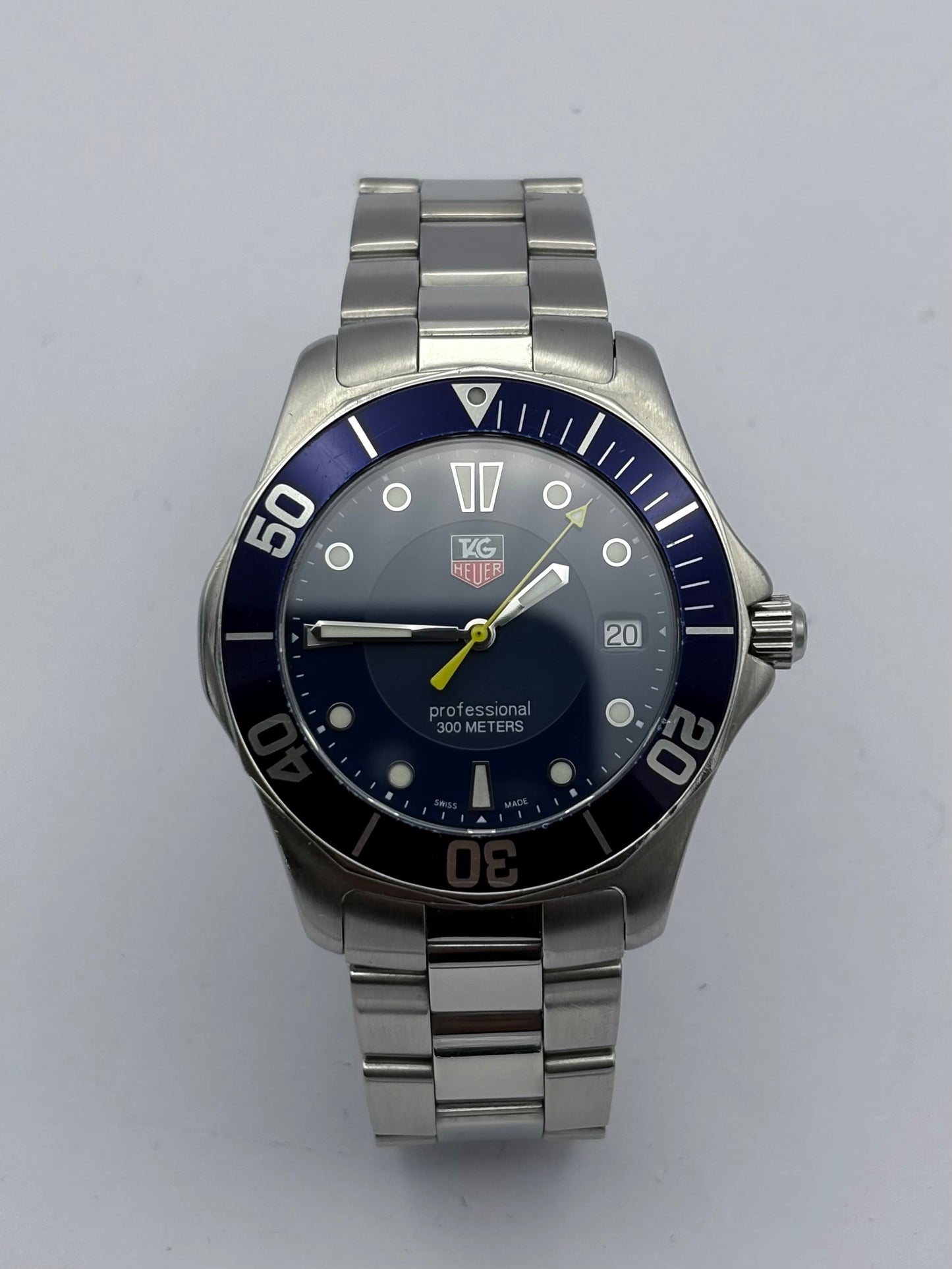 Tag Heuer Aquaracer WAB1112 Quartz Men’s Watch