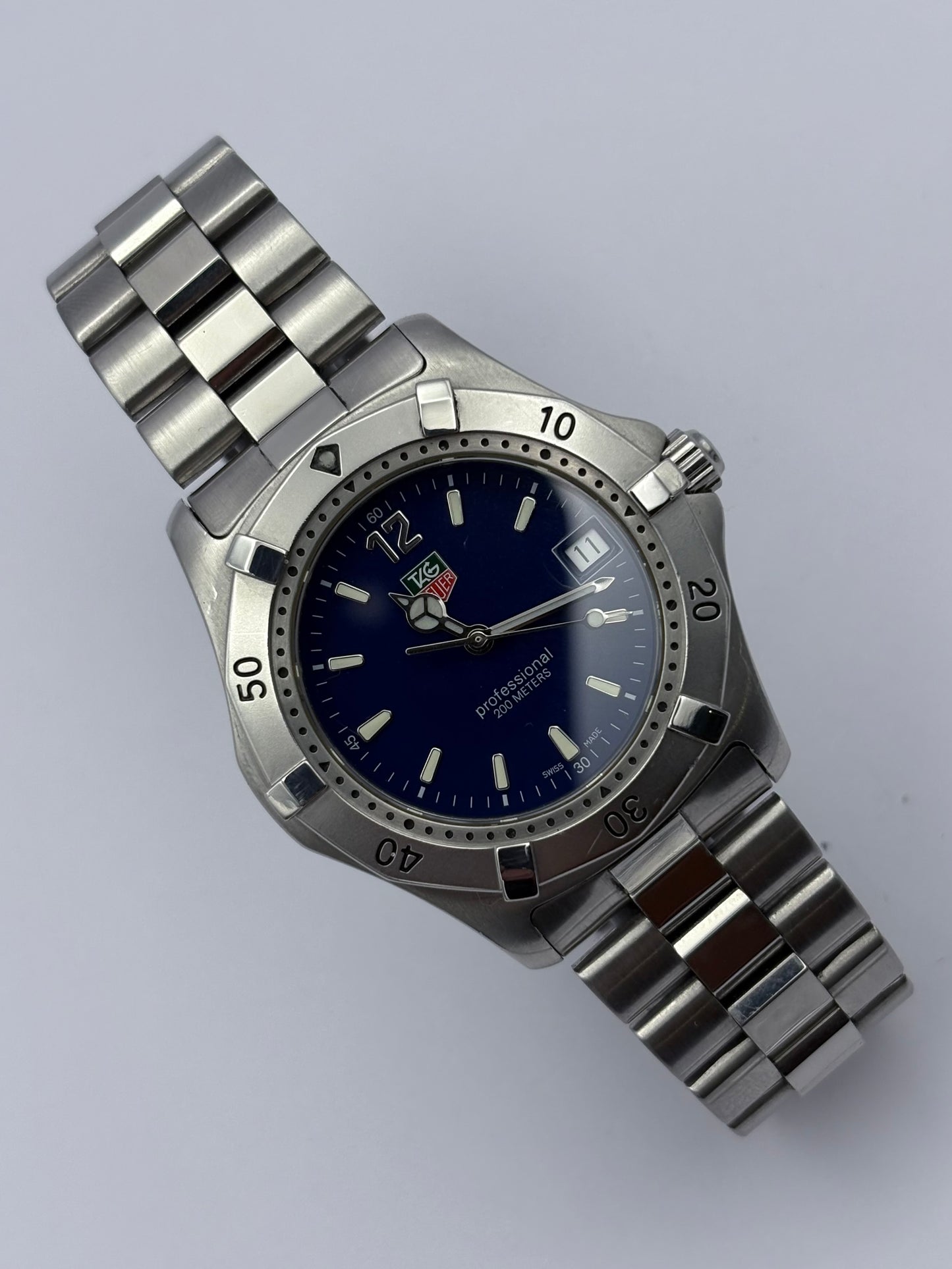 Tag Heuer 2000 WK1113-1 Quartz Men’s Watch