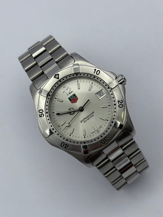 Tag Heuer 2000 38mm full size men’s watch
