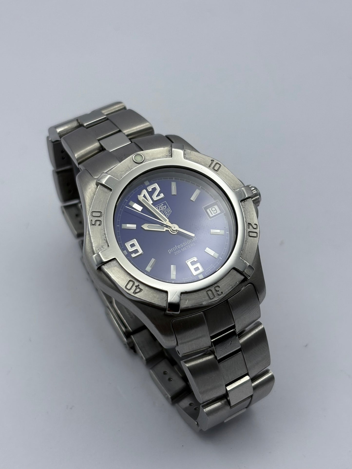Tag Heuer 2000 Exclusive men’s quartz watch