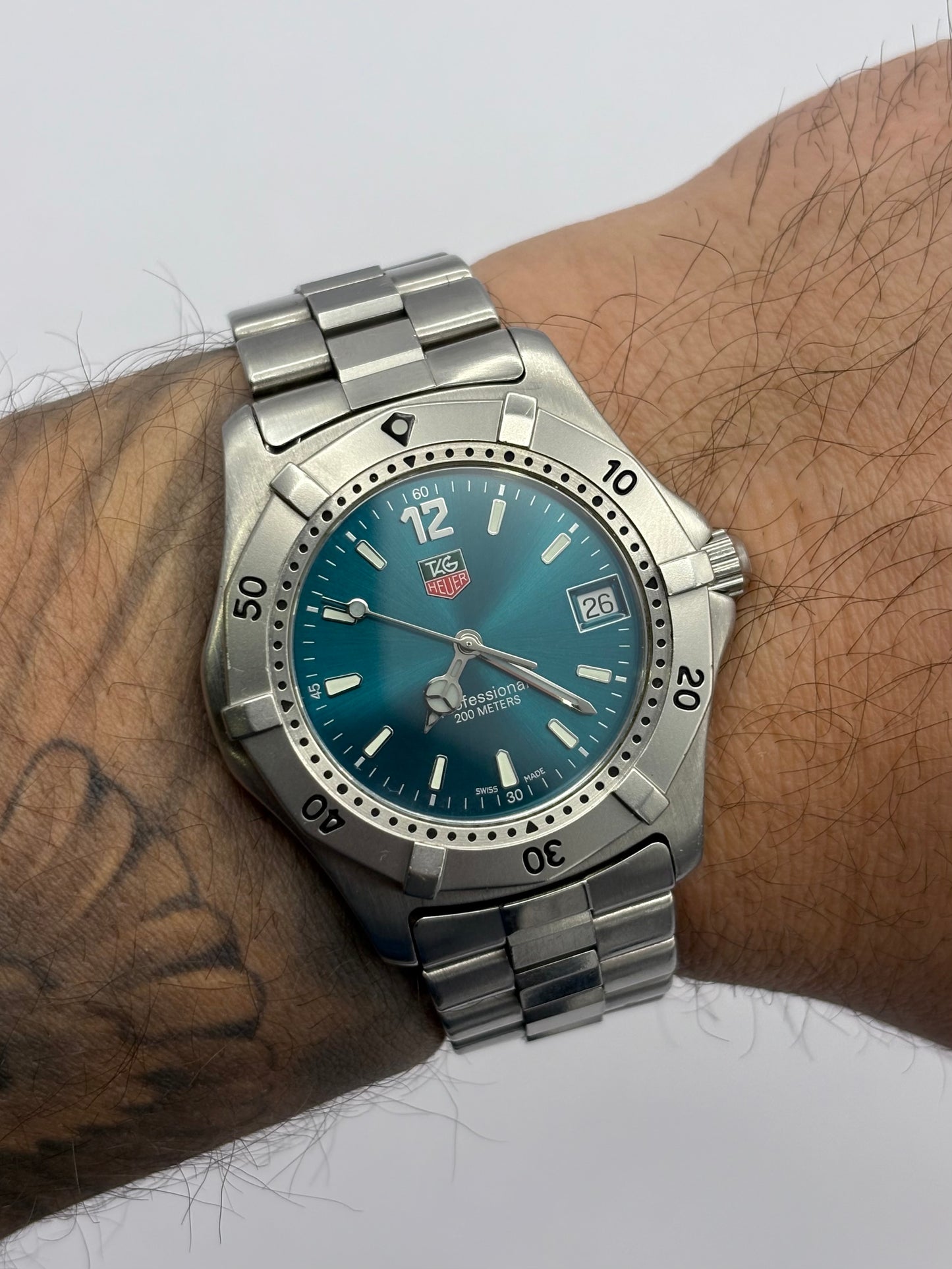 Tag Heuer 2000 WK1119-1 Quartz men’s watch