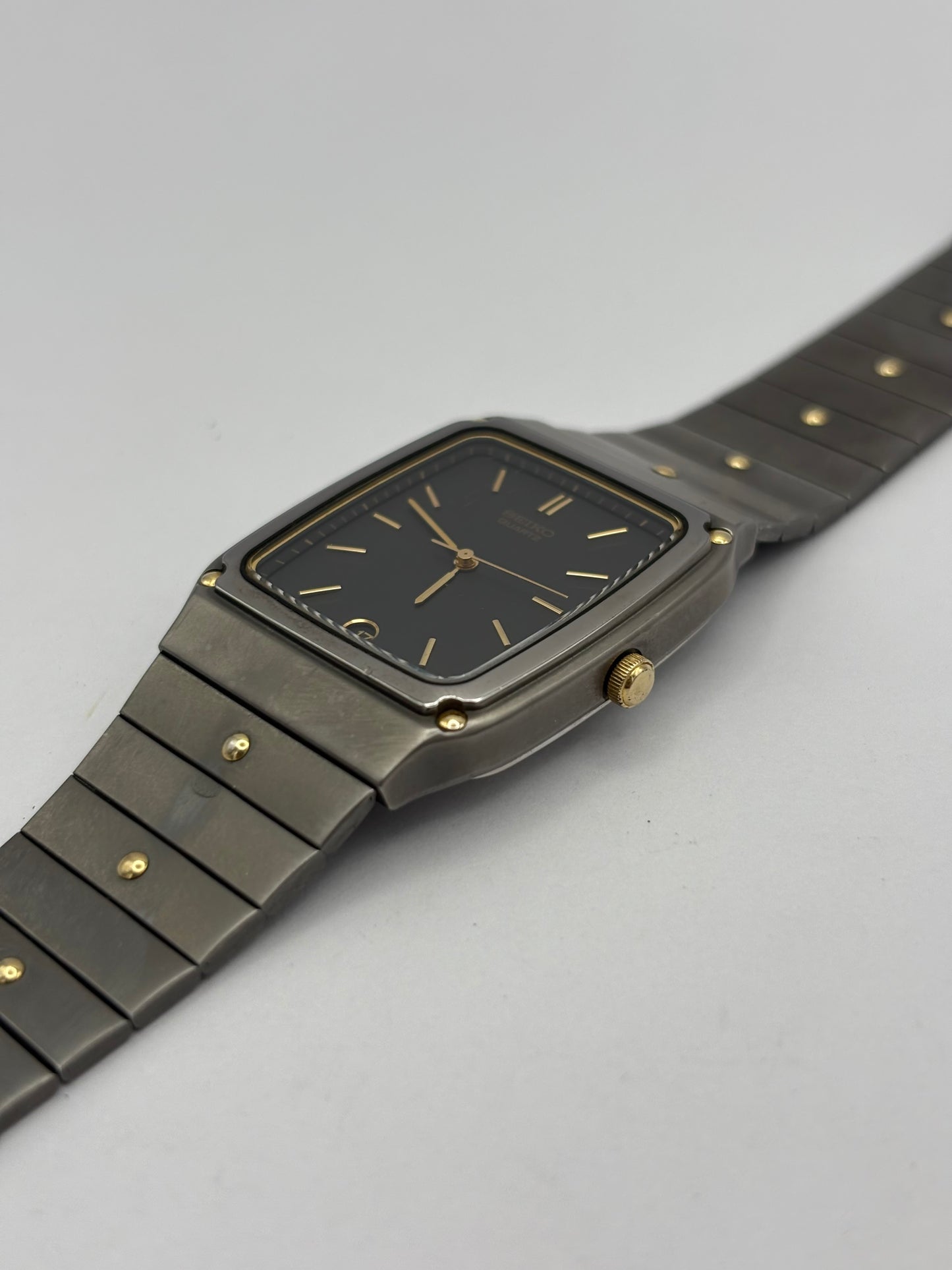 Seiko Tank 2-tone men’s watch: 1980s