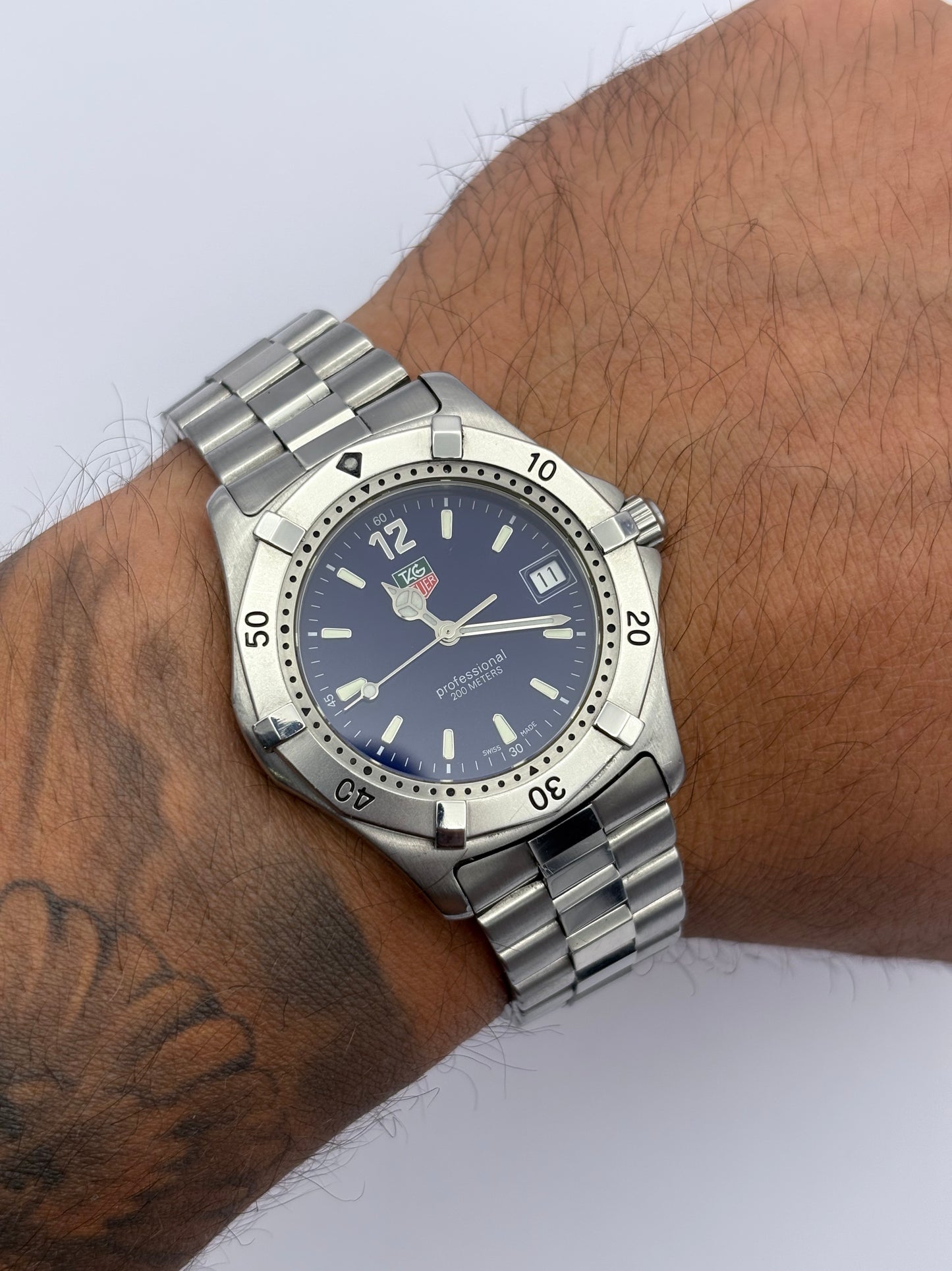 Tag Heuer 2000 WK1113-1 Quartz Men’s Watch