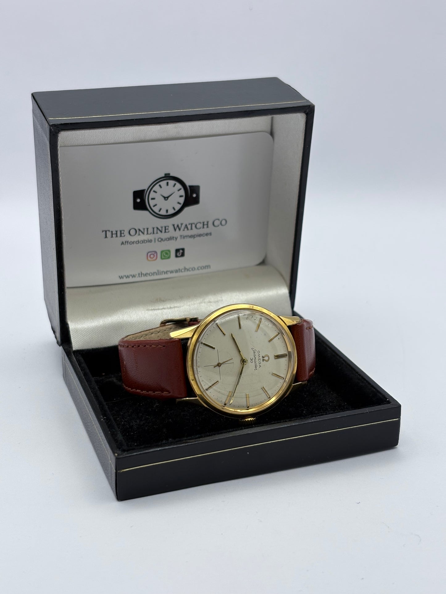 Omega Seamaster 30 1960s Vintage Men’s Watch Manual Wind.