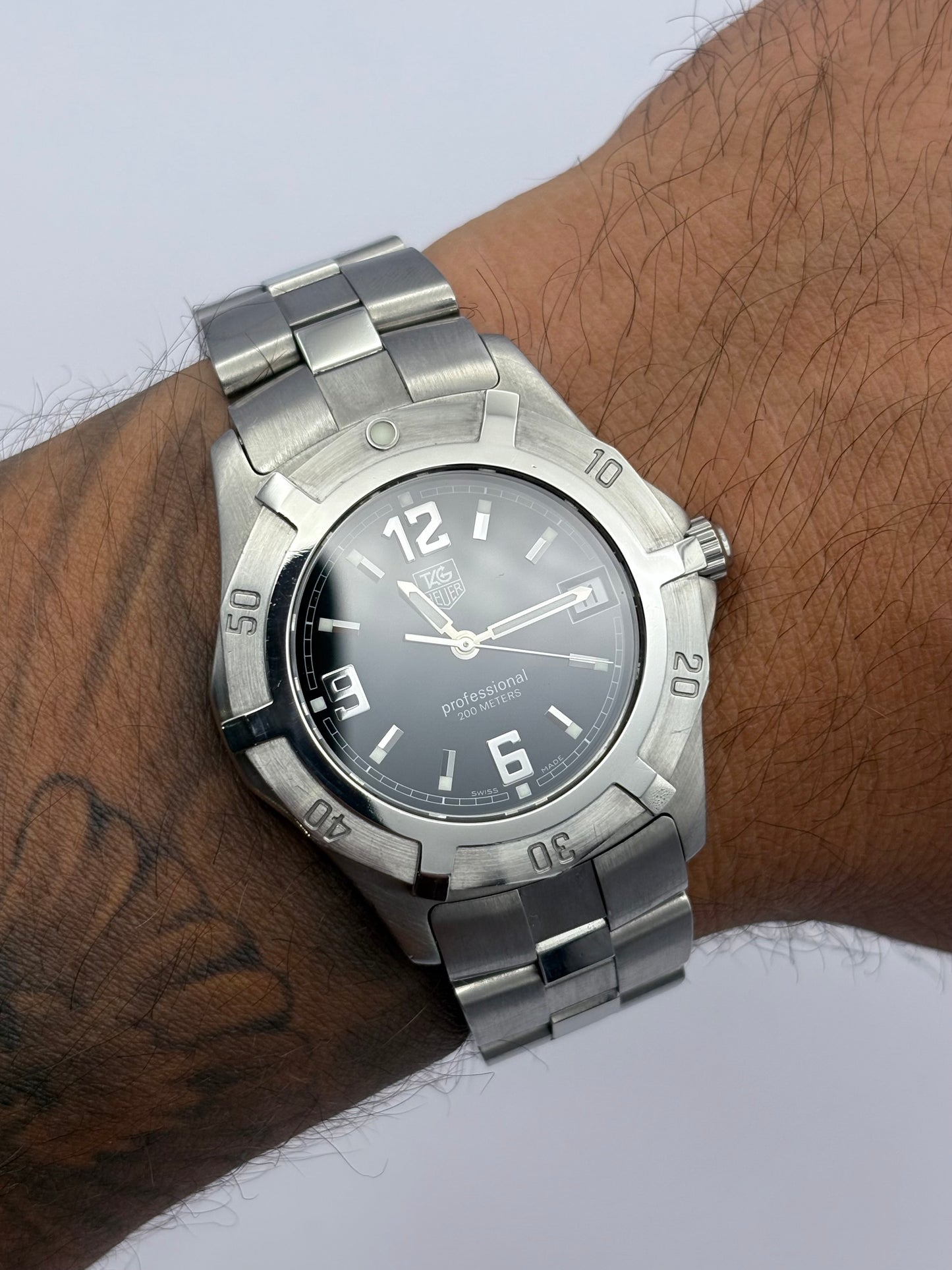 Tag Heuer 2000 Exclusive 38mm men’s quartz watch