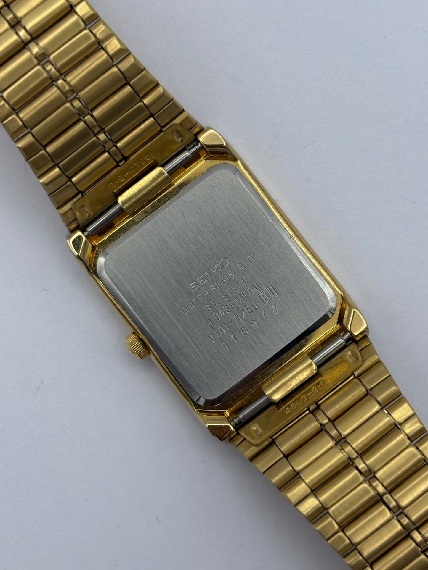 Seiko Tank 1999 Quartz men’s watch Ref: V701-5250