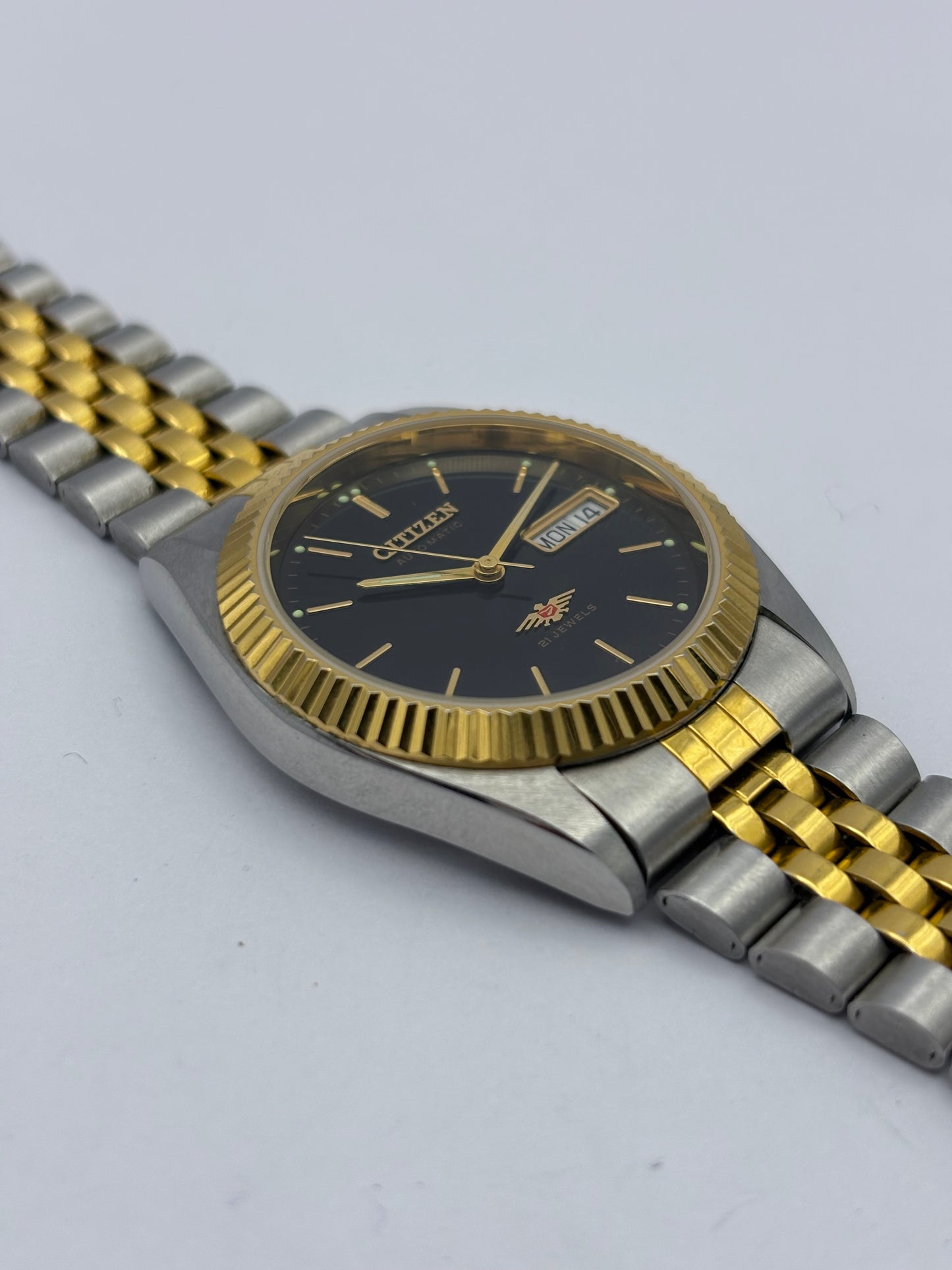 Citizen Eagle 7 1985 vintage men’s watch.