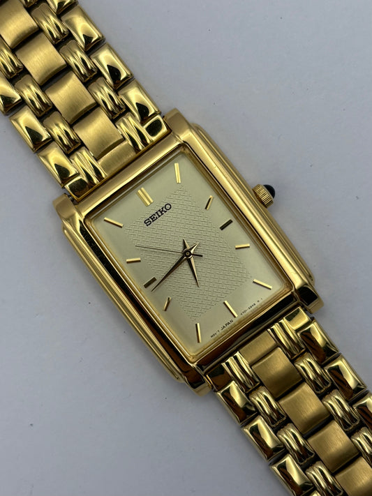 Seiko Tank Quartz V701-5E49 Men’s/Unisex Watch 1993