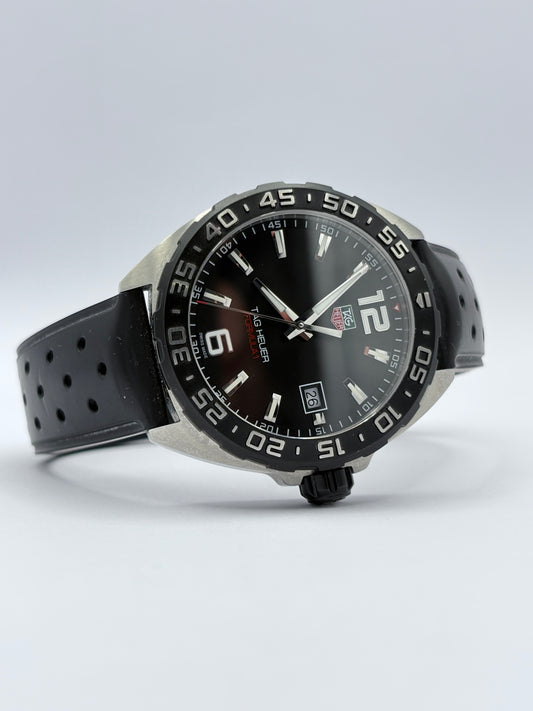 Tag Heuer Formula 1: WAZ1110 43mm Quartz men’s watch