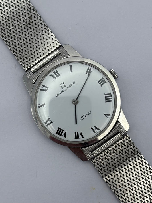 Universal Geneve Altesse Manual wind vintage watch