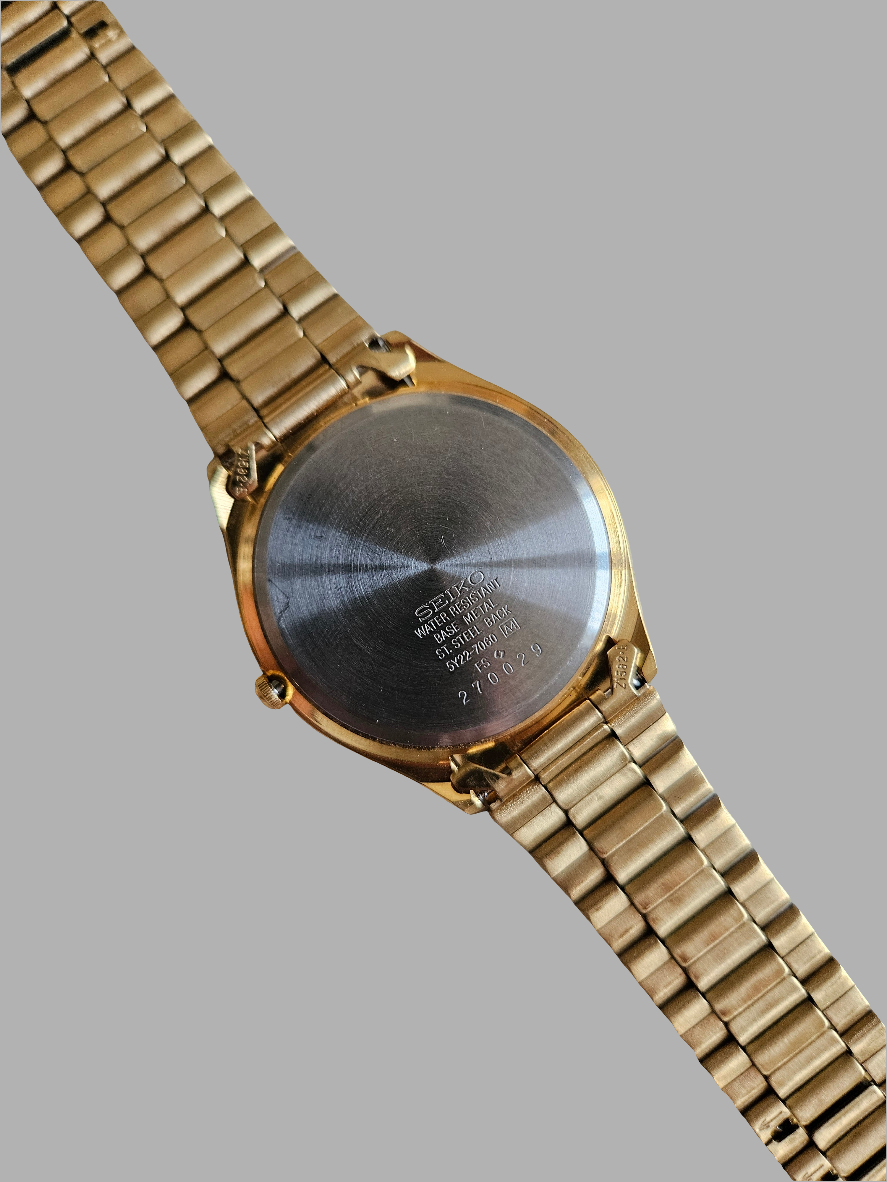 Seiko S2 Quartz Mens gold tone watch.