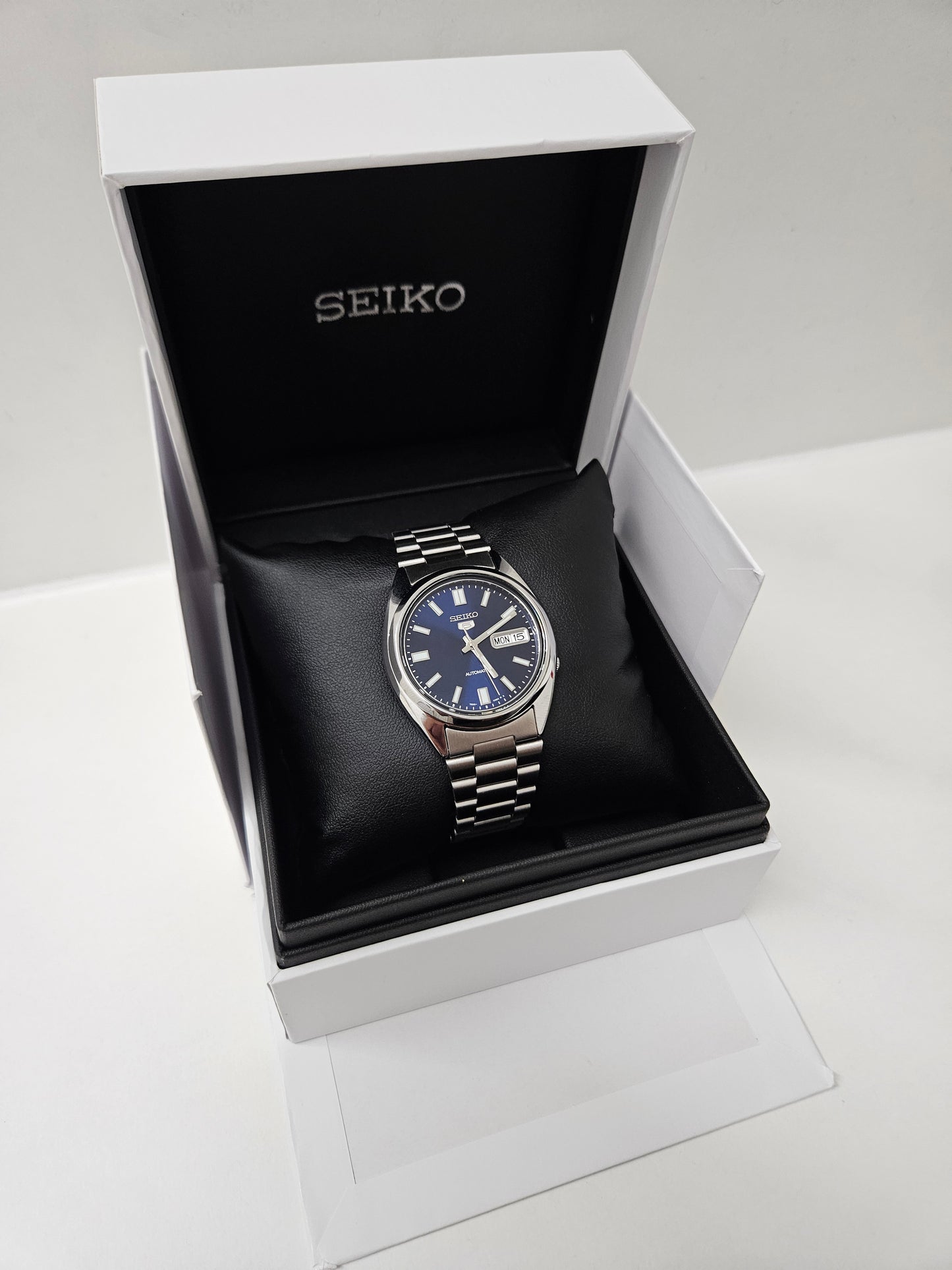 Seiko 5 SNXS77K